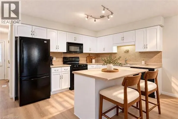 210 DAWN Avenue Unit# 38