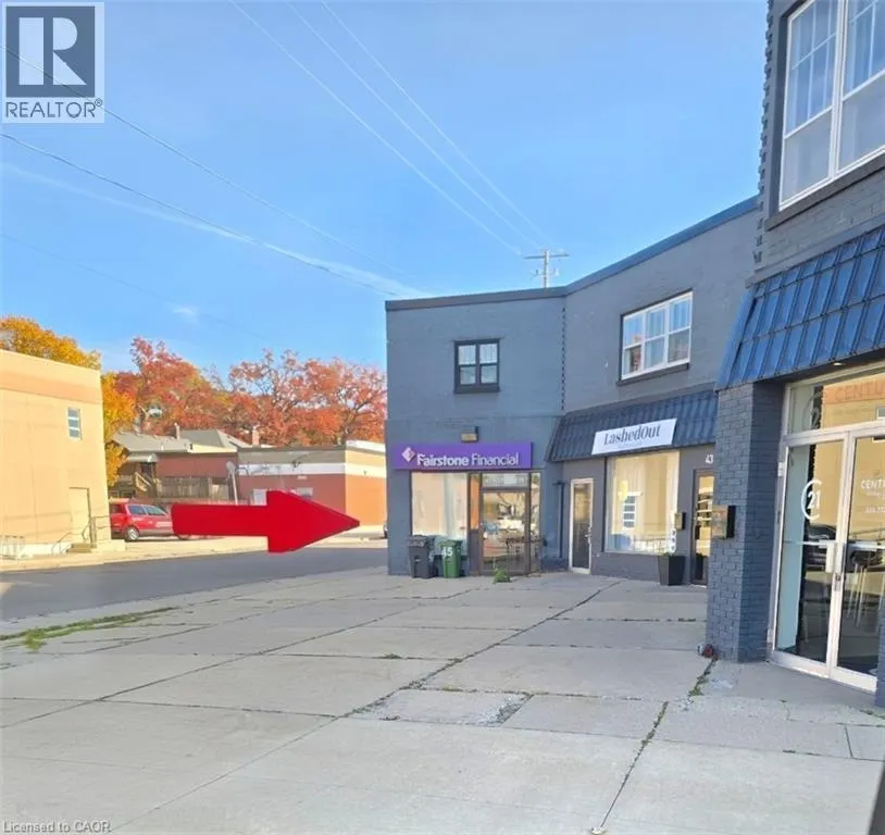45 KENT Street N