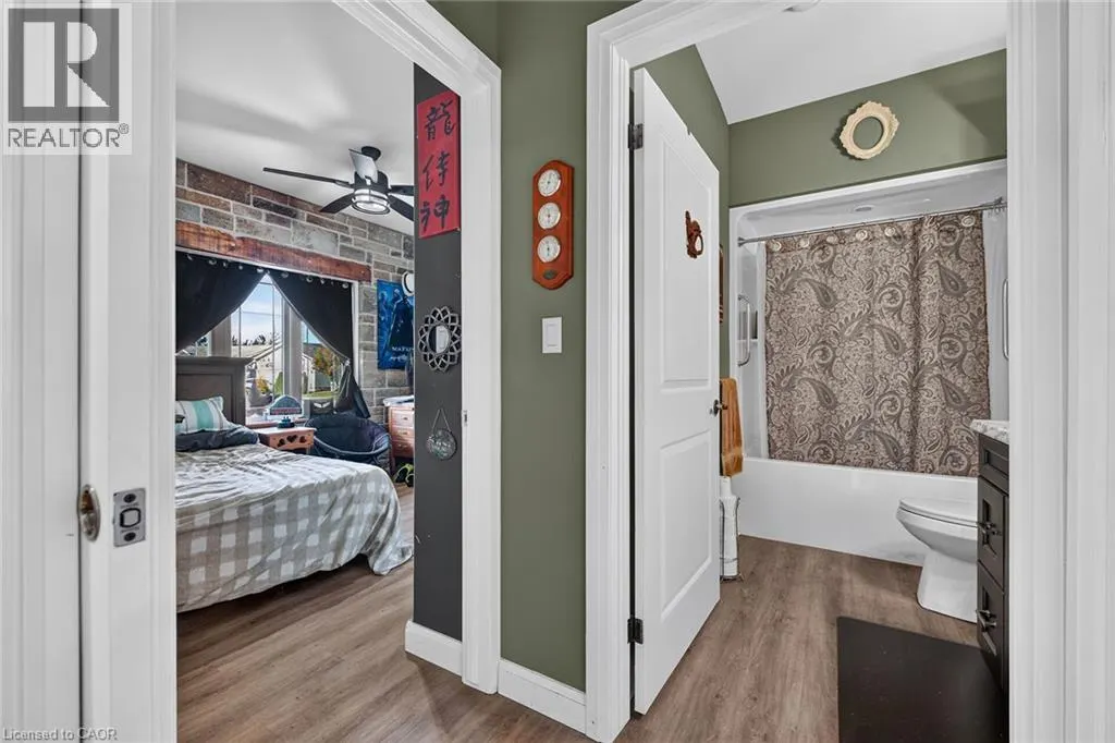 740 MAIN Street E Unit# 31 #31