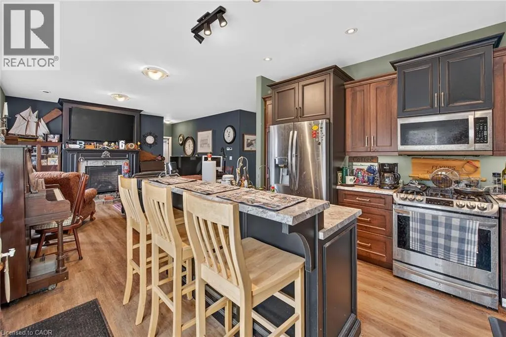 740 MAIN Street E Unit# 31 #31