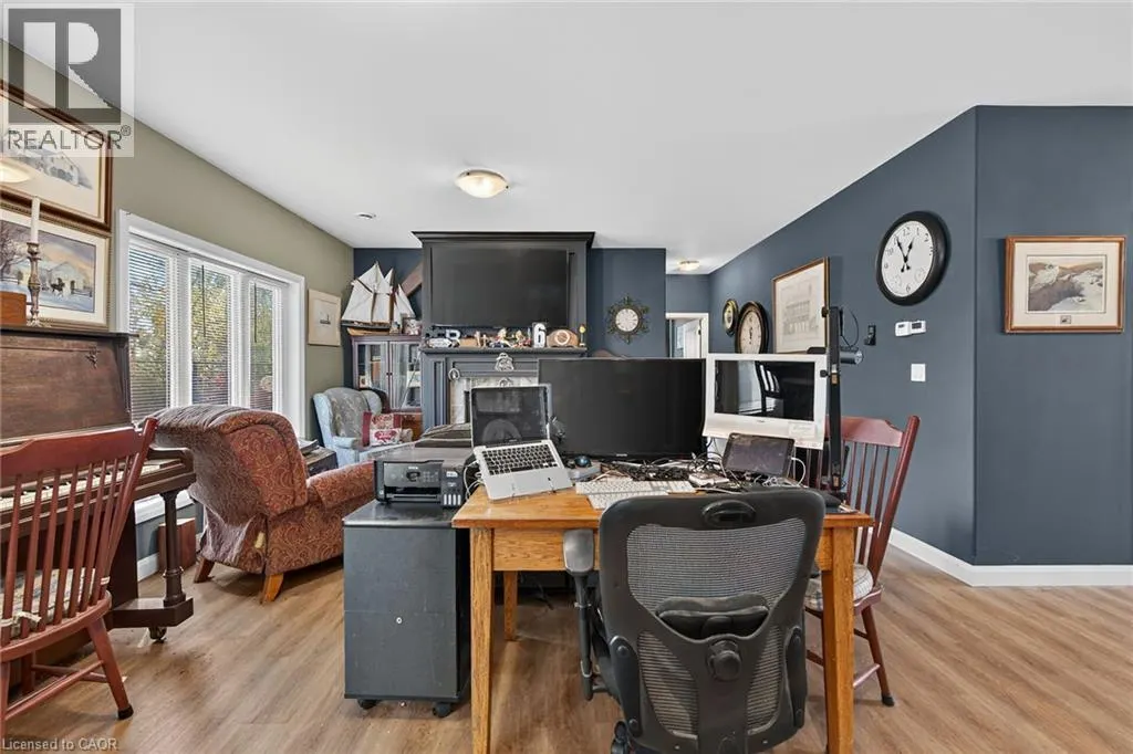 740 MAIN Street E Unit# 31 #31