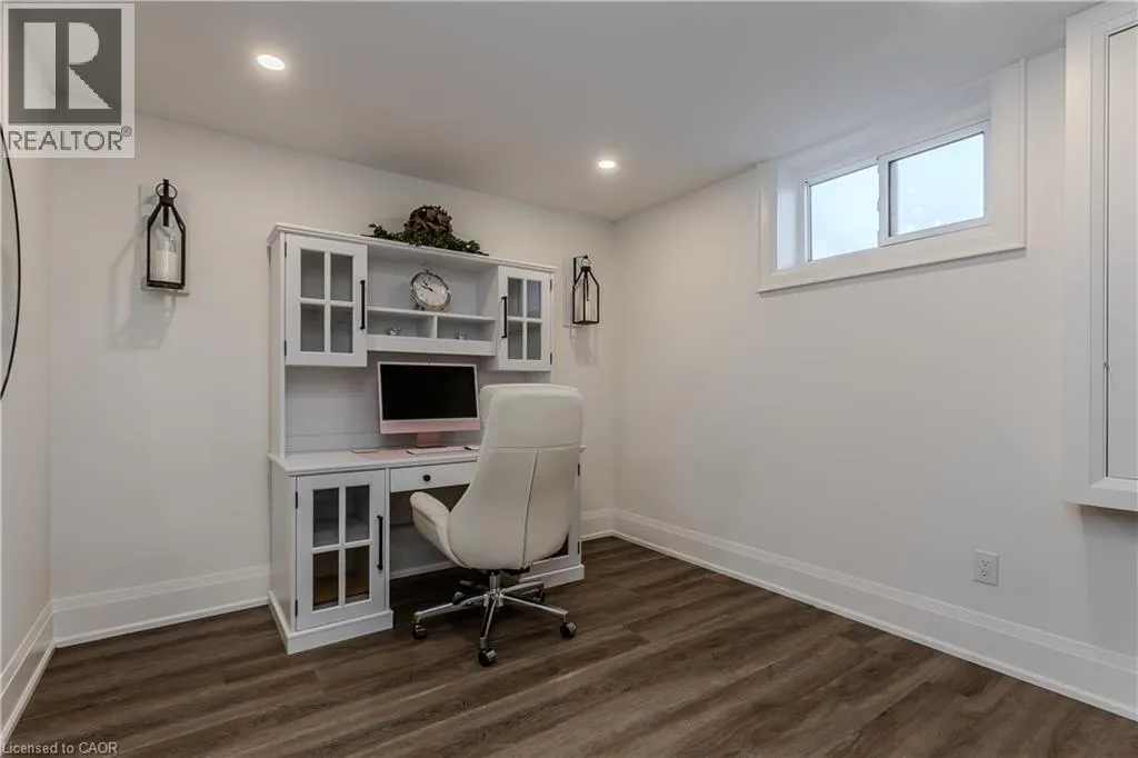 2215 HIGHWAY NO 6