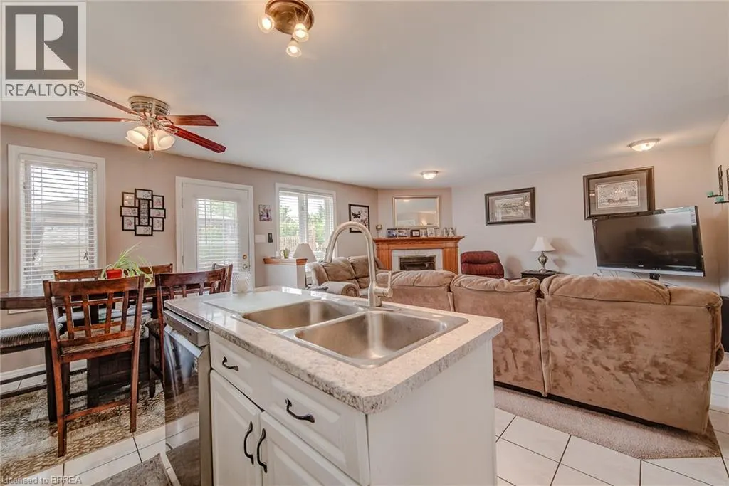 45 OLIVETREE Road