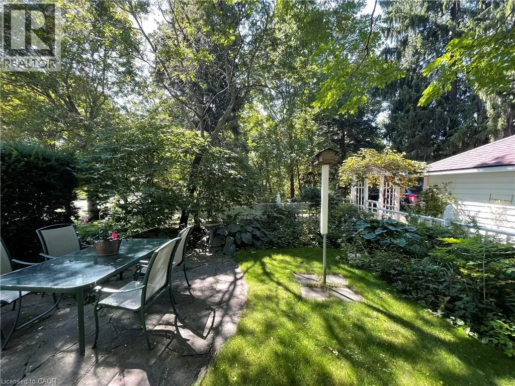 312 NELSON Street W