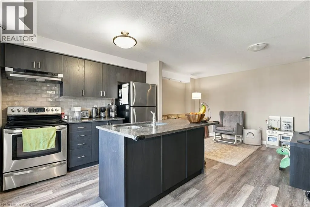1989 OTTAWA Street S Unit# 22B #22B