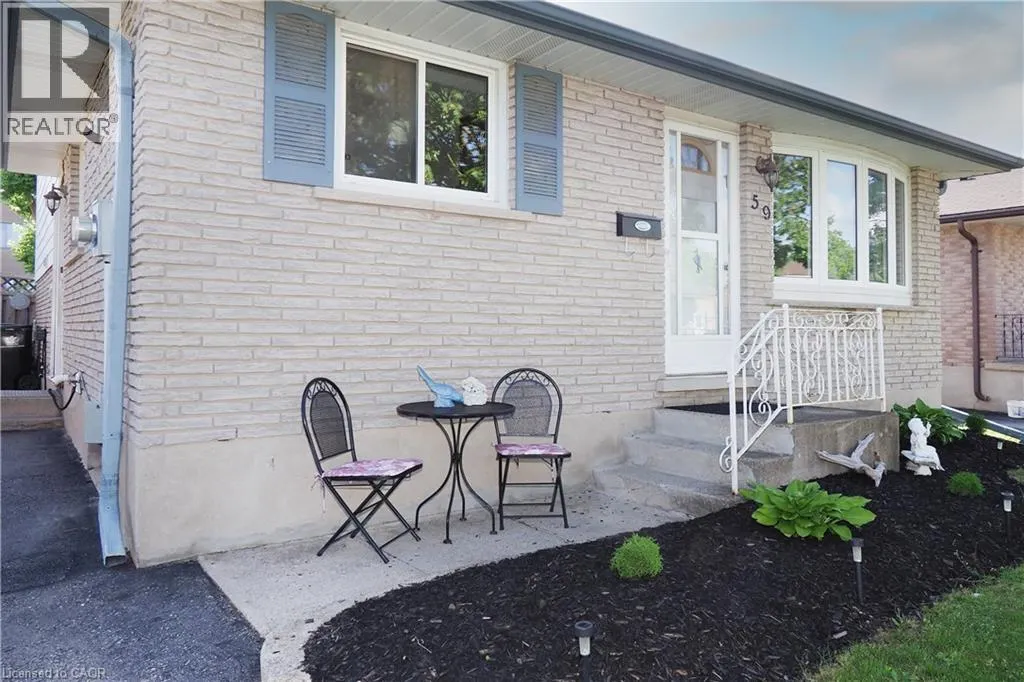 59 BAKERSFIELD Drive
