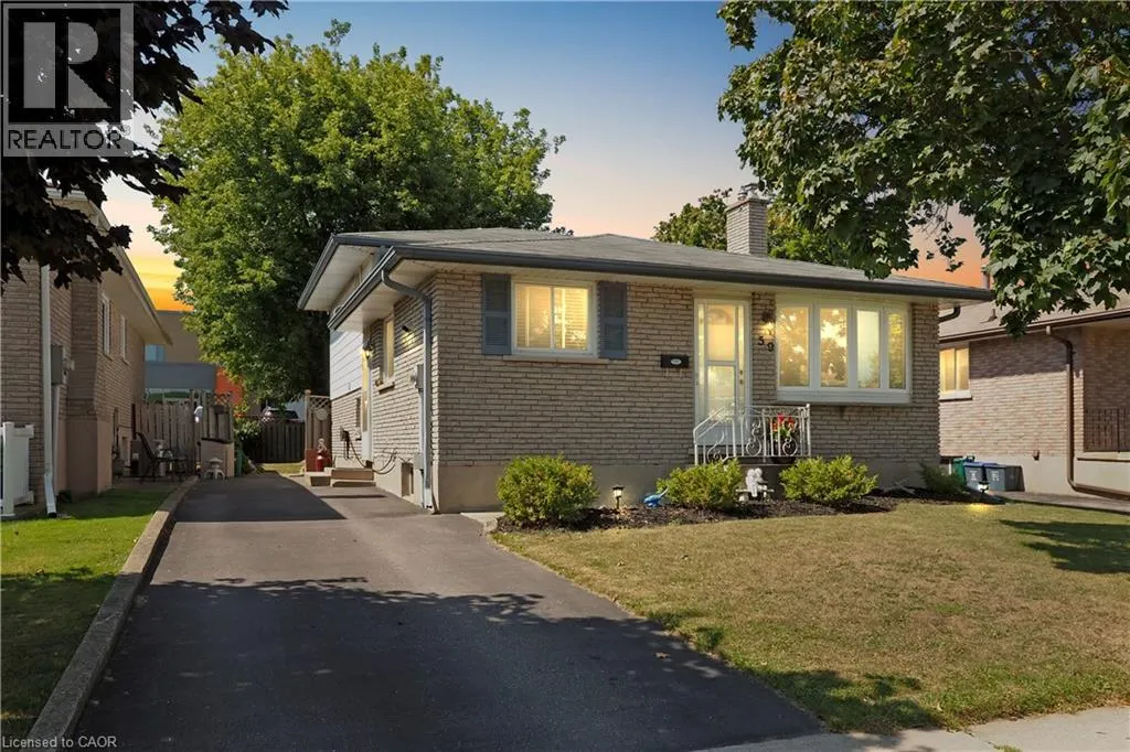 59 BAKERSFIELD Drive