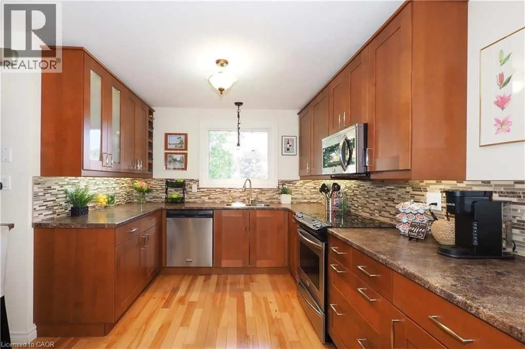 59 BAKERSFIELD Drive