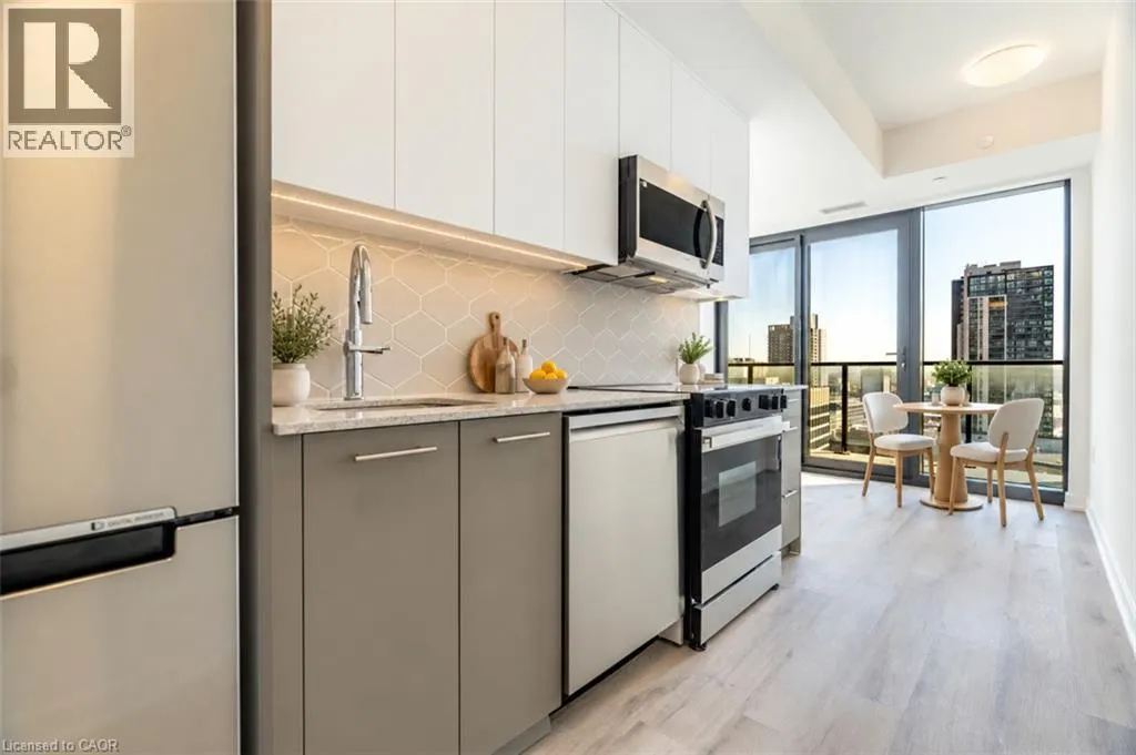 30 FRANCIS Street S Unit# 1704 #1704