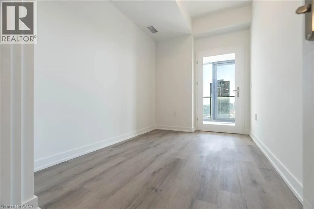 30 FRANCIS Street S Unit# 1704 #1704