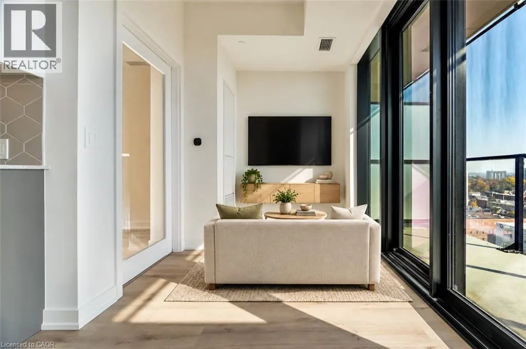 30 FRANCIS Street S Unit# 1704 #1704