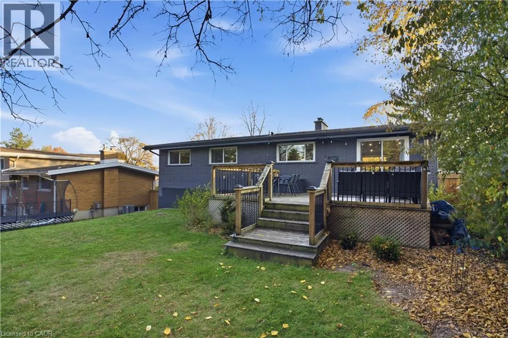 74 TANGLEWOOD Avenue