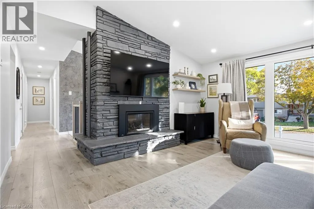 74 TANGLEWOOD Avenue
