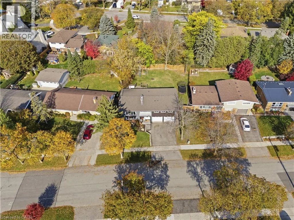 74 TANGLEWOOD Avenue
