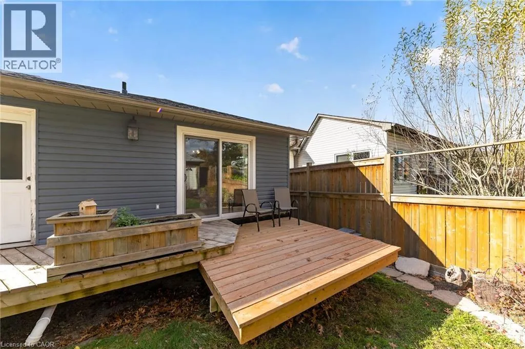 241 BOUSFIELD Crescent