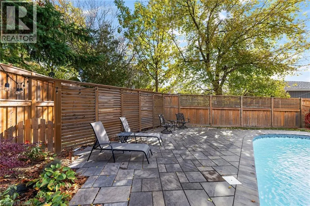 241 BOUSFIELD Crescent