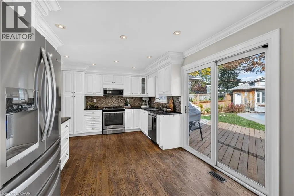 241 BOUSFIELD Crescent