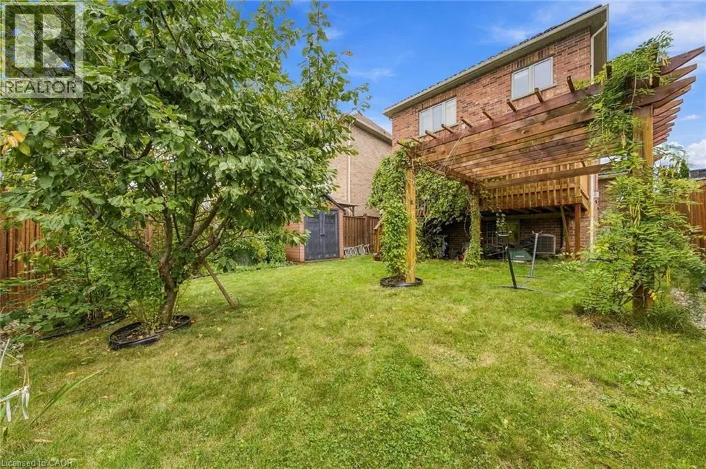 27 HAZELTON Avenue
