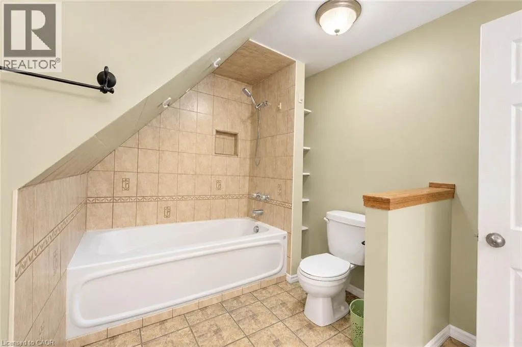 81 GLENDALE Avenue N