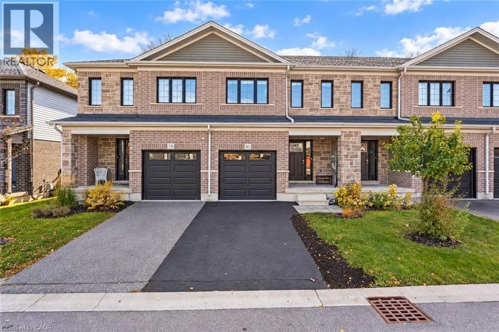 81 WOODEDGE Circle