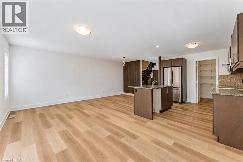 81 WOODEDGE Circle