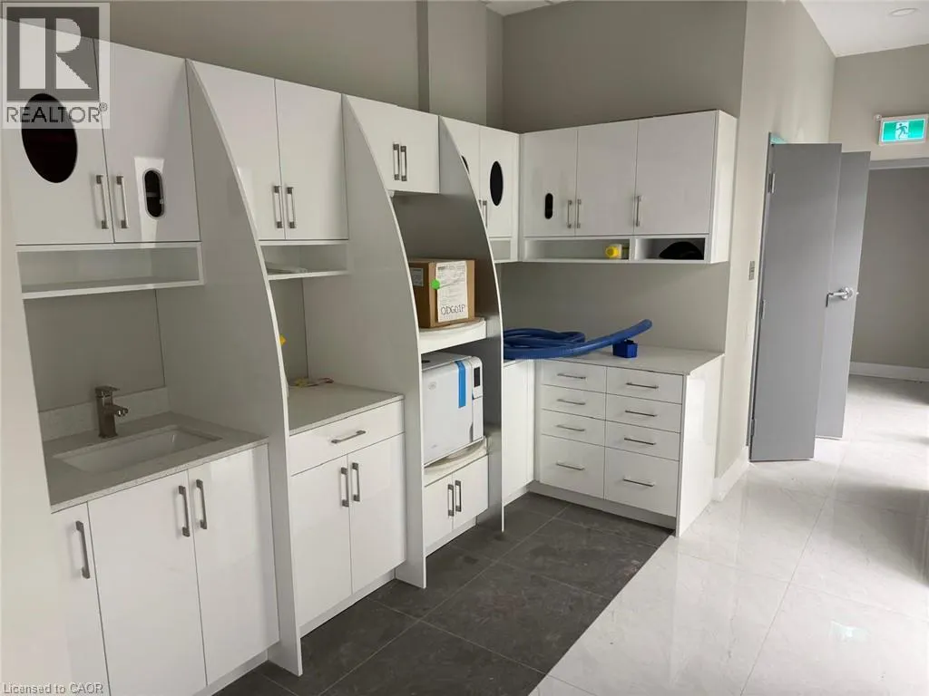 280 LESTER Street Unit# 7 #7