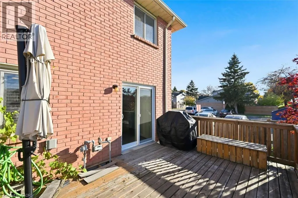 280 LIMERIDGE Road E Unit# 14 #14