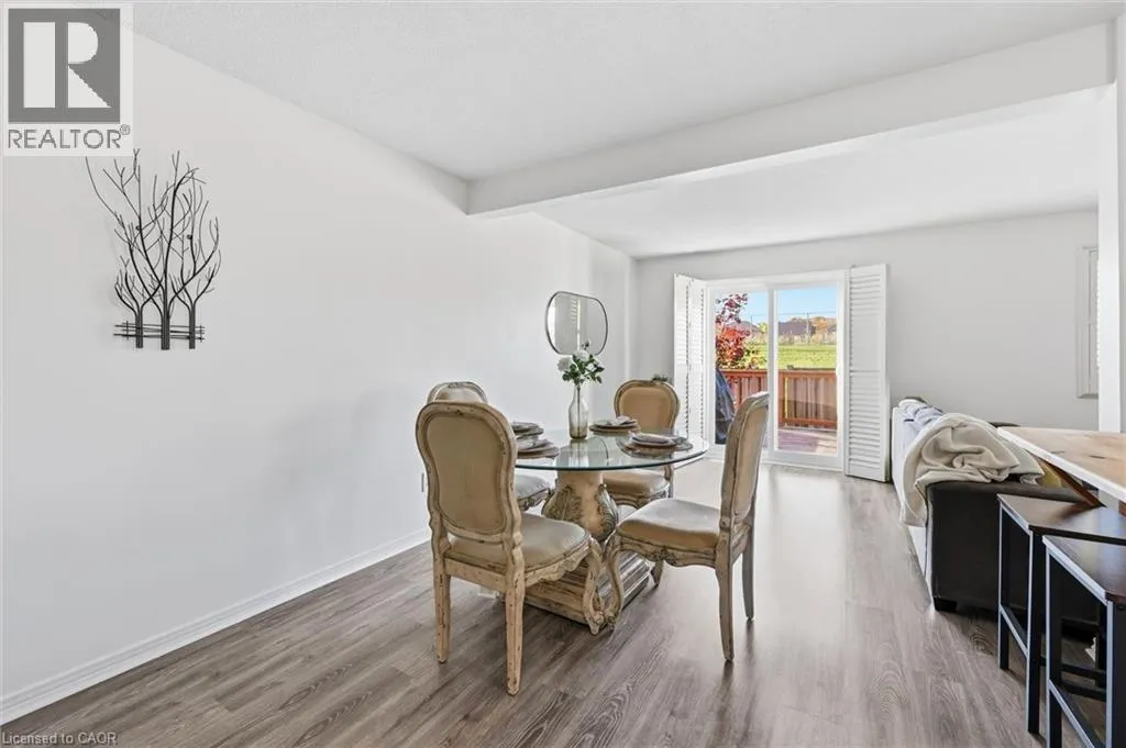 280 LIMERIDGE Road E Unit# 14 #14