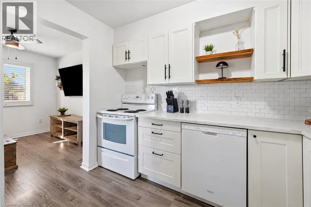 280 LIMERIDGE Road E Unit# 14 #14