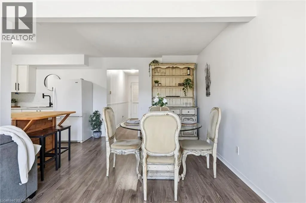 280 LIMERIDGE Road E Unit# 14 #14