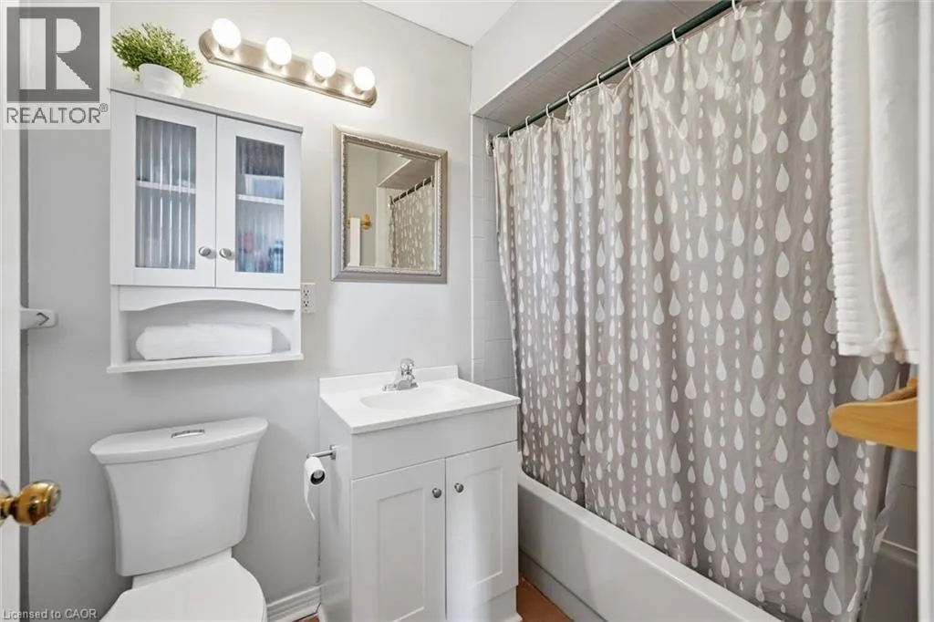 280 LIMERIDGE Road E Unit# 14 #14