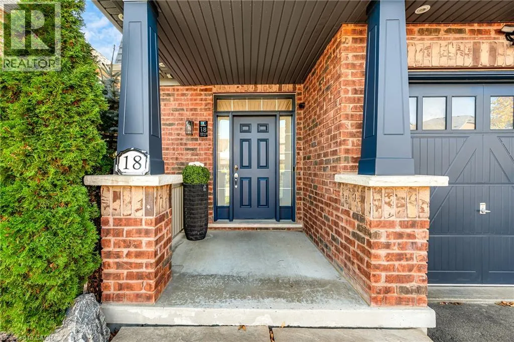 18 AUTUMN ARBOUR Road