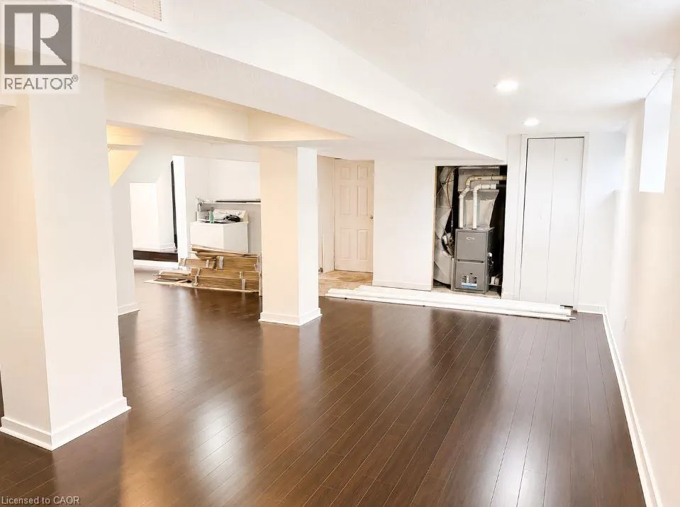 219 ERIE Avenue Unit# Main #Main