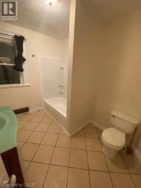 5 BRUCE Street Unit# Upper #Upper