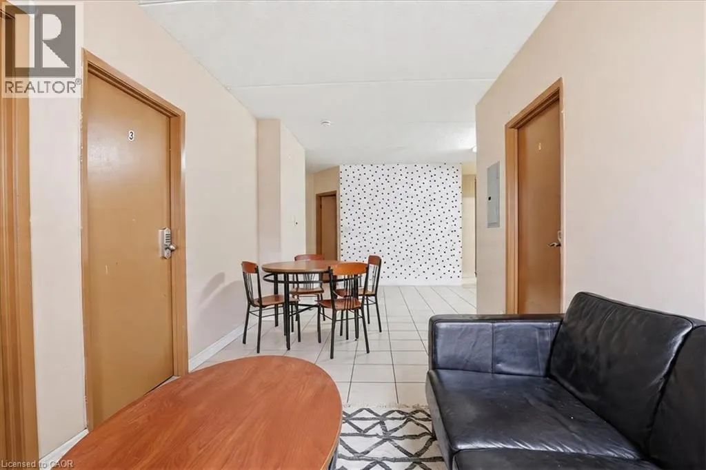 253 LESTER Street Unit# 401 #401
