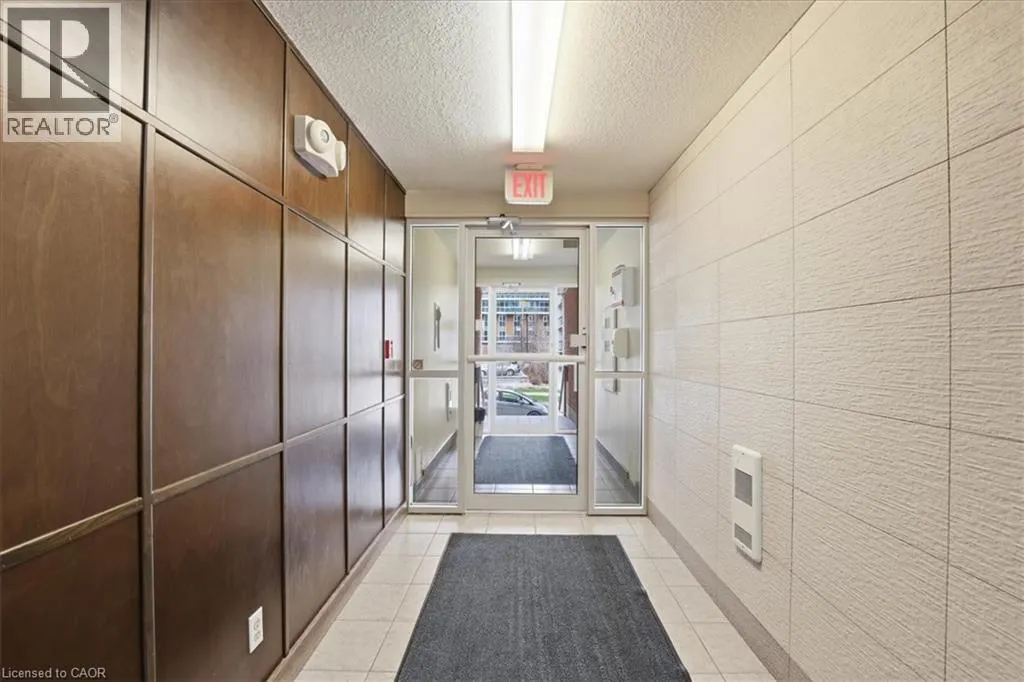 253 LESTER Street Unit# 401 #401