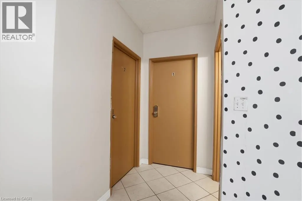 253 LESTER Street Unit# 401 #401