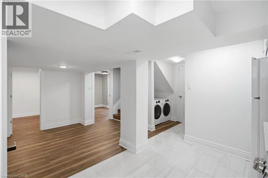 698 UPPER SHERMAN Avenue Unit# Lower #Lower