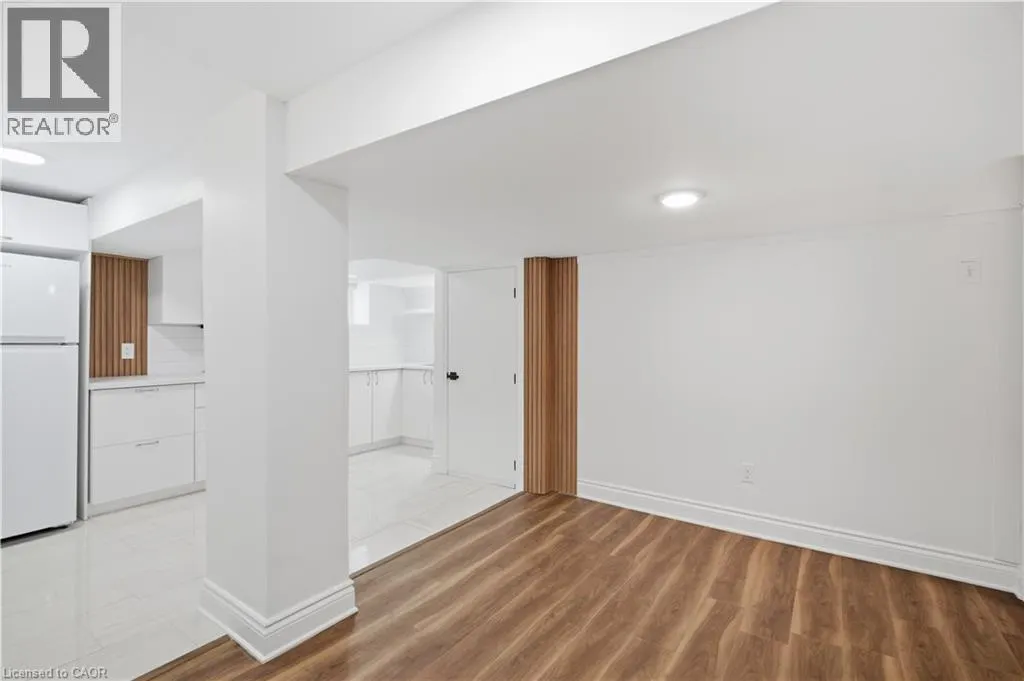 698 UPPER SHERMAN Avenue Unit# Lower #Lower