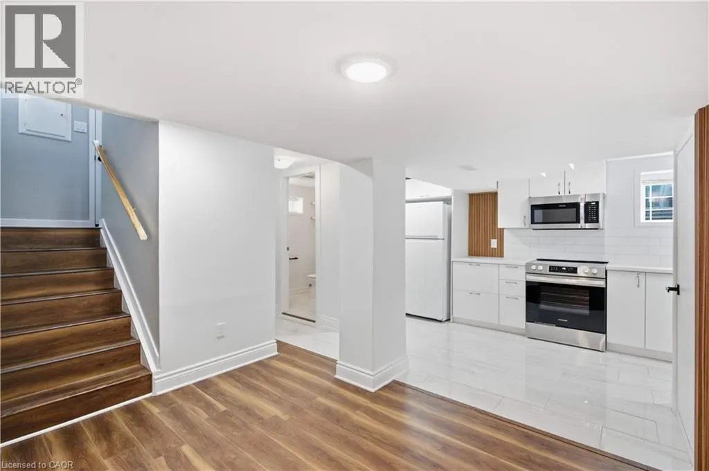 698 UPPER SHERMAN Avenue Unit# Lower #Lower