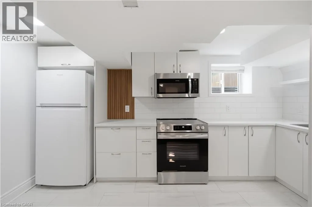 698 UPPER SHERMAN Avenue Unit# Lower #Lower