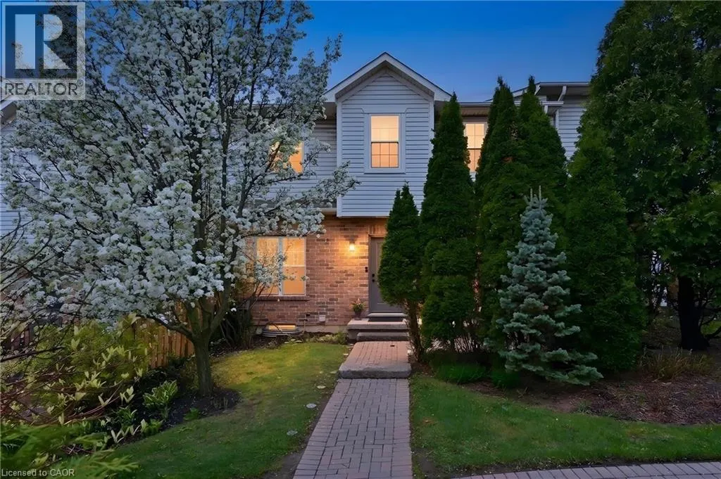 1085 HARROGATE Drive Unit# 35 #35
