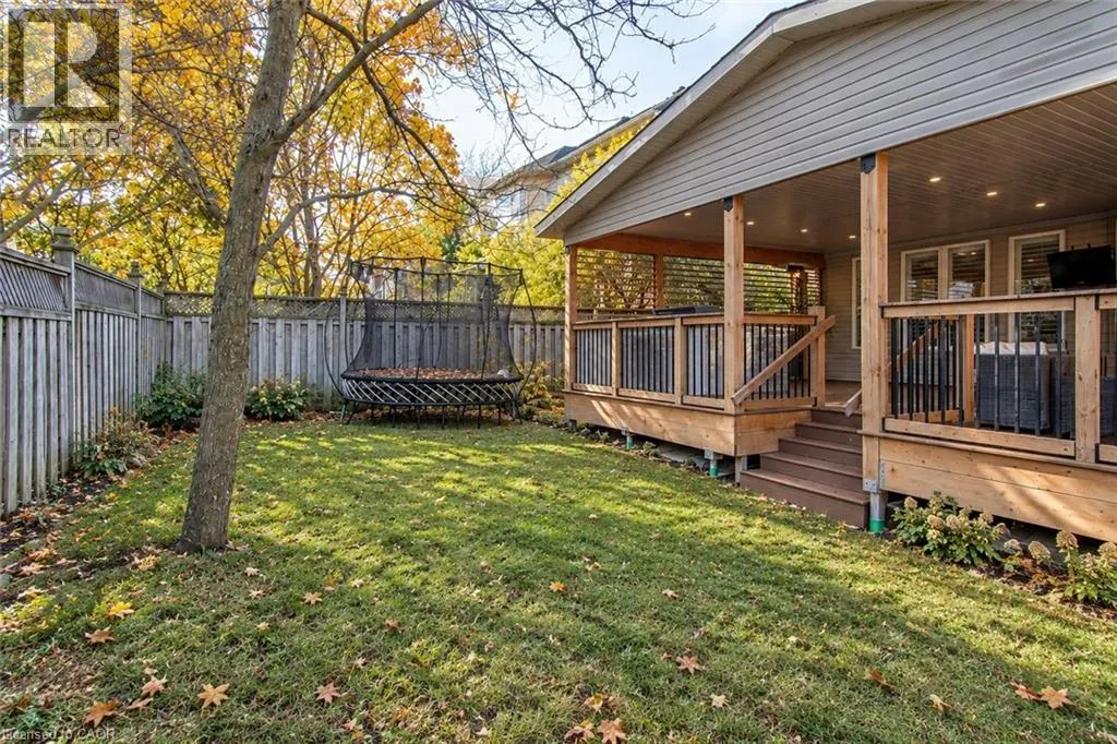 90 AUTUMN RIDGE Trail