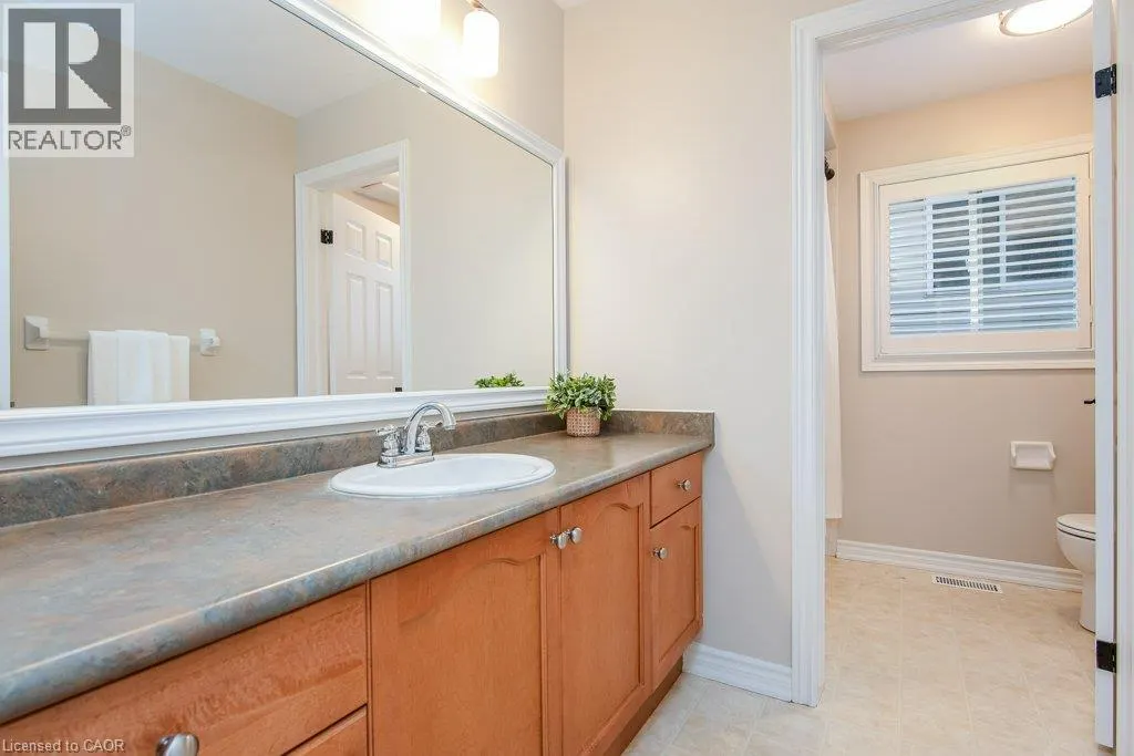 90 AUTUMN RIDGE Trail