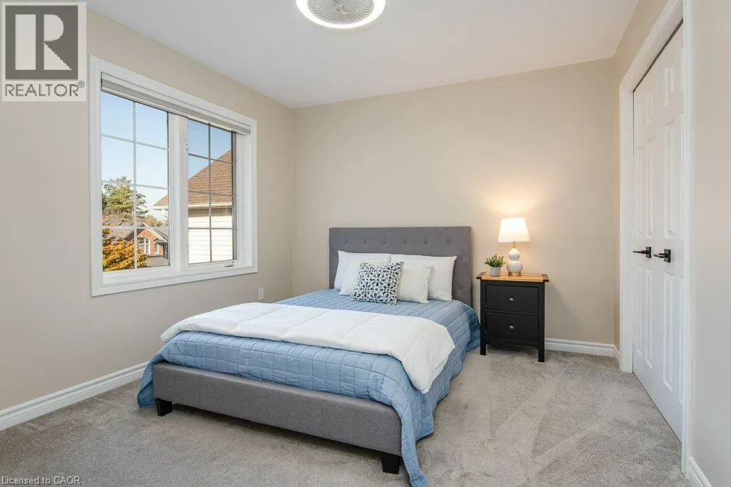 90 AUTUMN RIDGE Trail