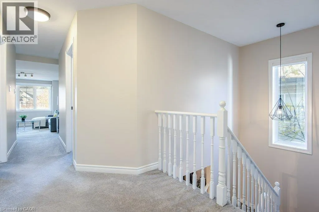 90 AUTUMN RIDGE Trail