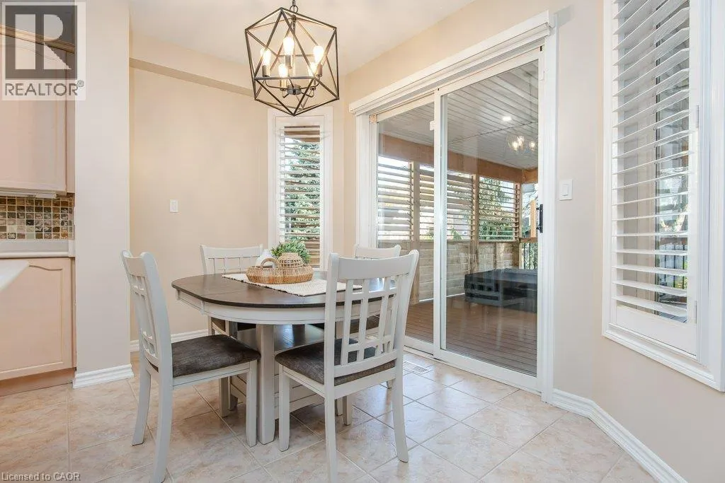 90 AUTUMN RIDGE Trail