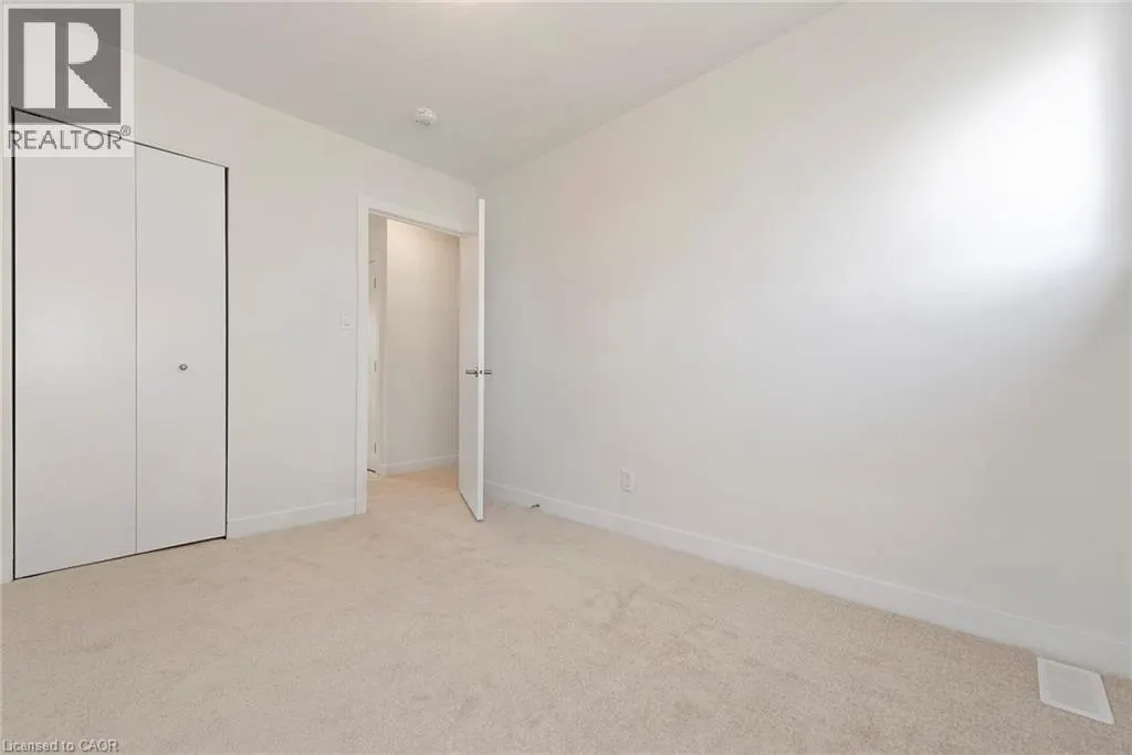 20 ANNA CAPRI Drive Unit# 4 #4