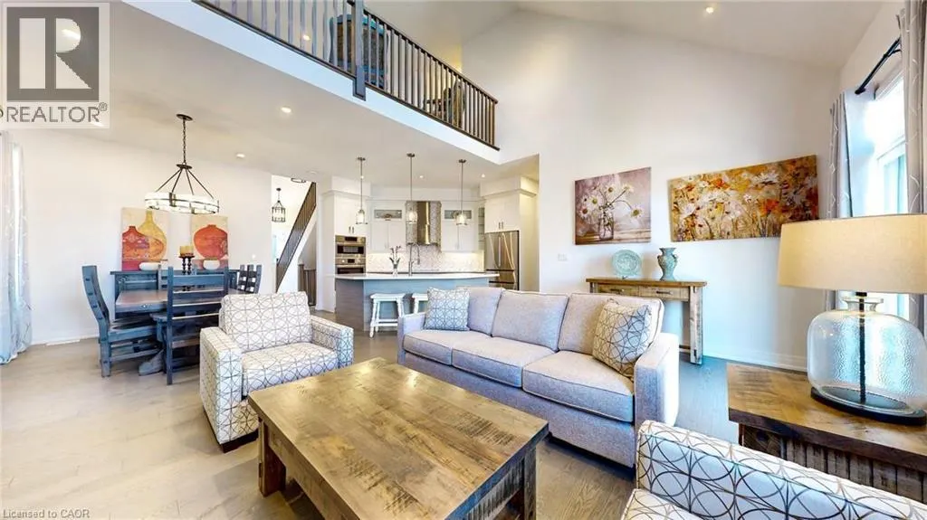 111 CLIPPERS Lane