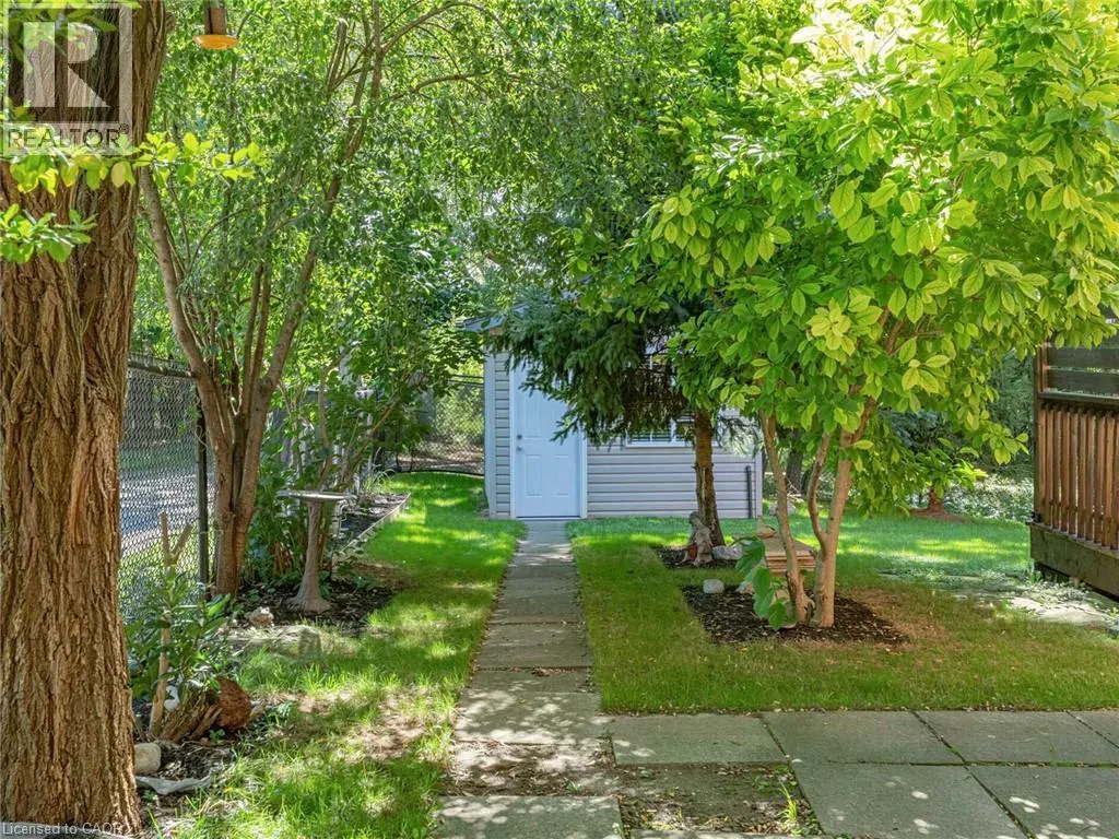 125 LANGLAW Drive